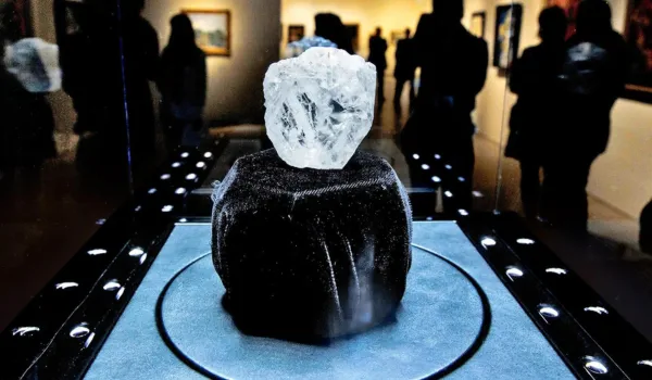 the World's Largest Diamond